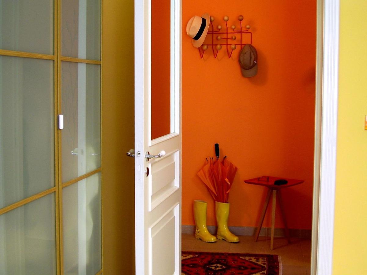 Casa Di Chiara Pieno Centro Storico Apartment Catania Luaran gambar